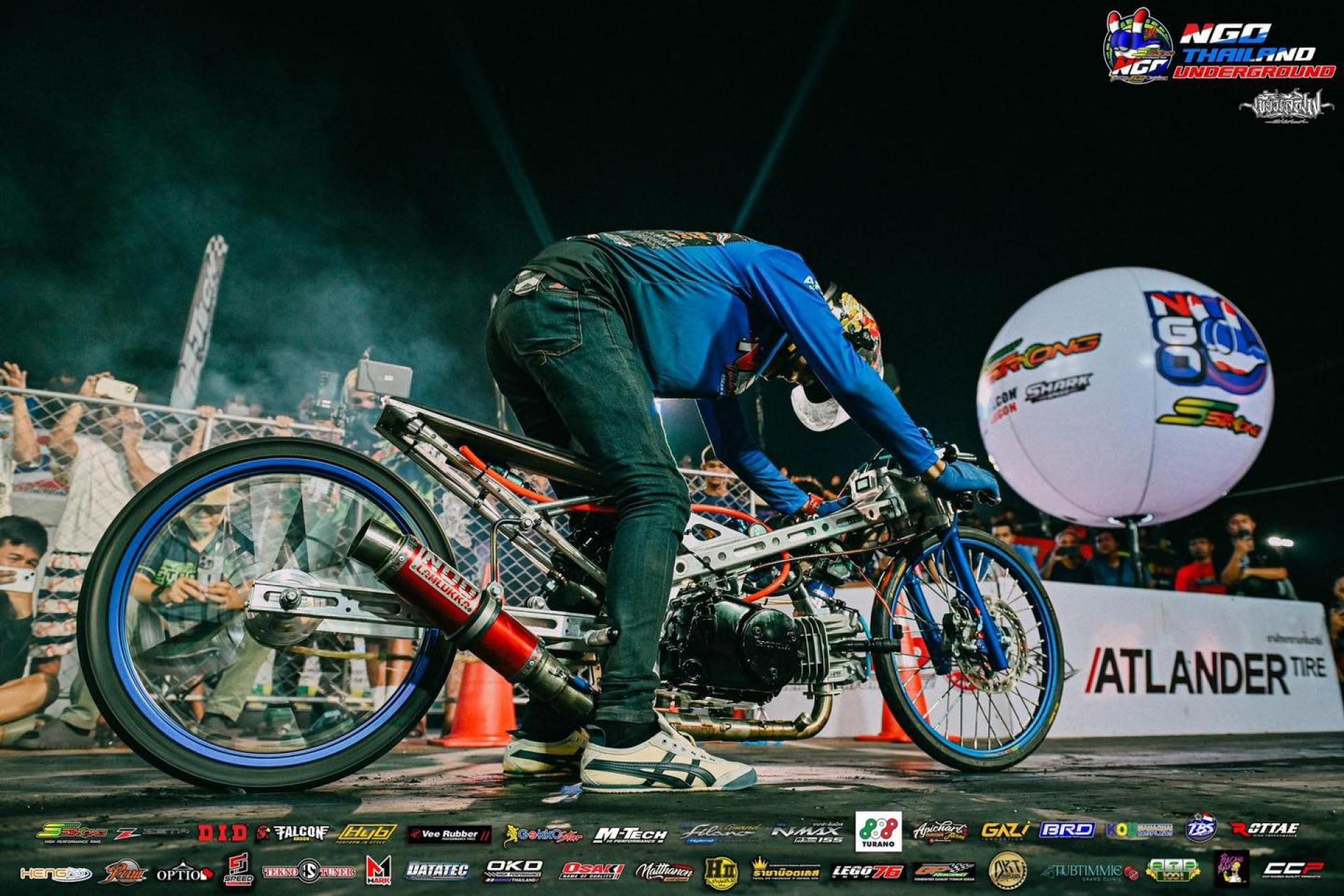 บรรยากาศสนามช้างกับงาน “NGO 1000 เมตร Festival"